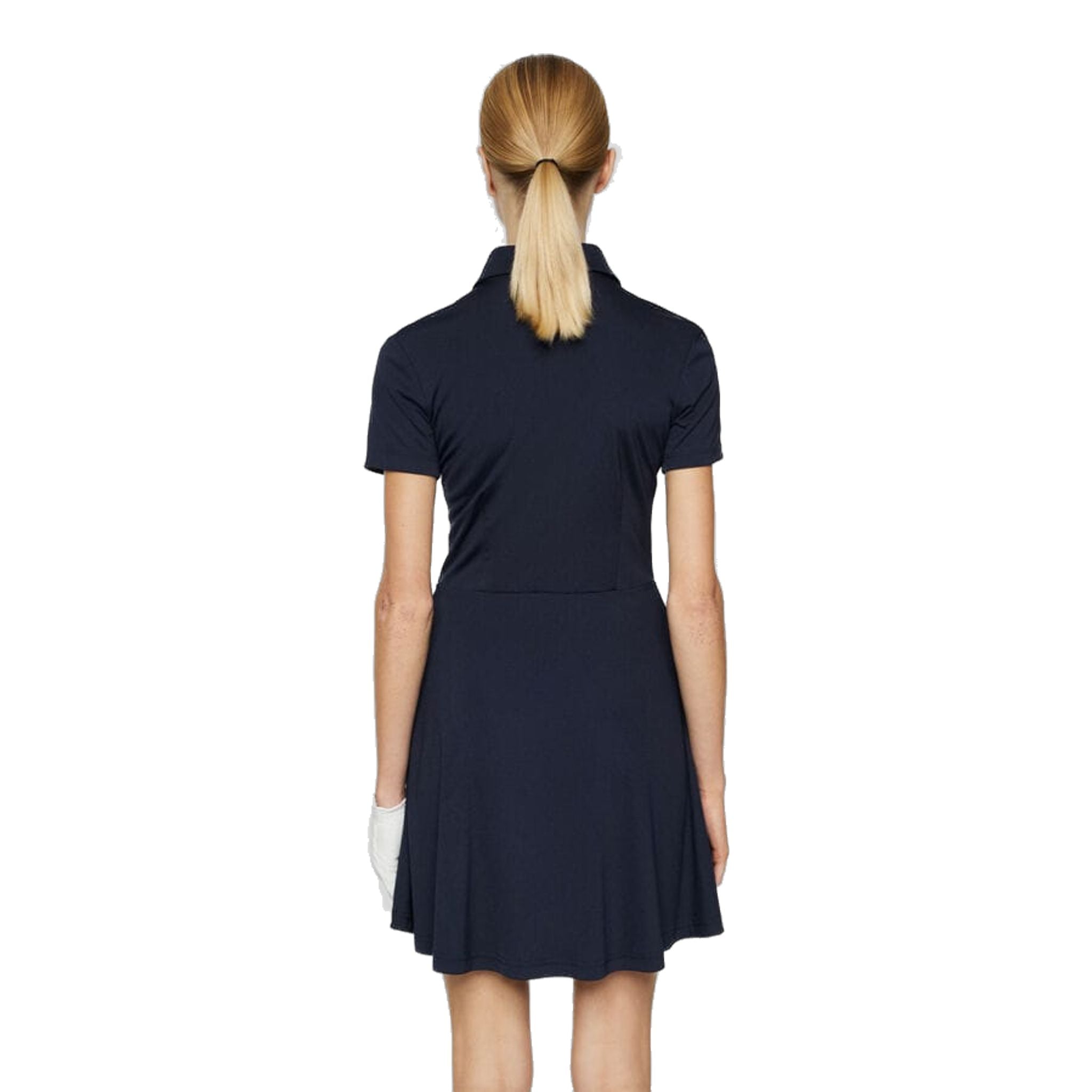 J. Lindeberg Janna ubiera kobiety