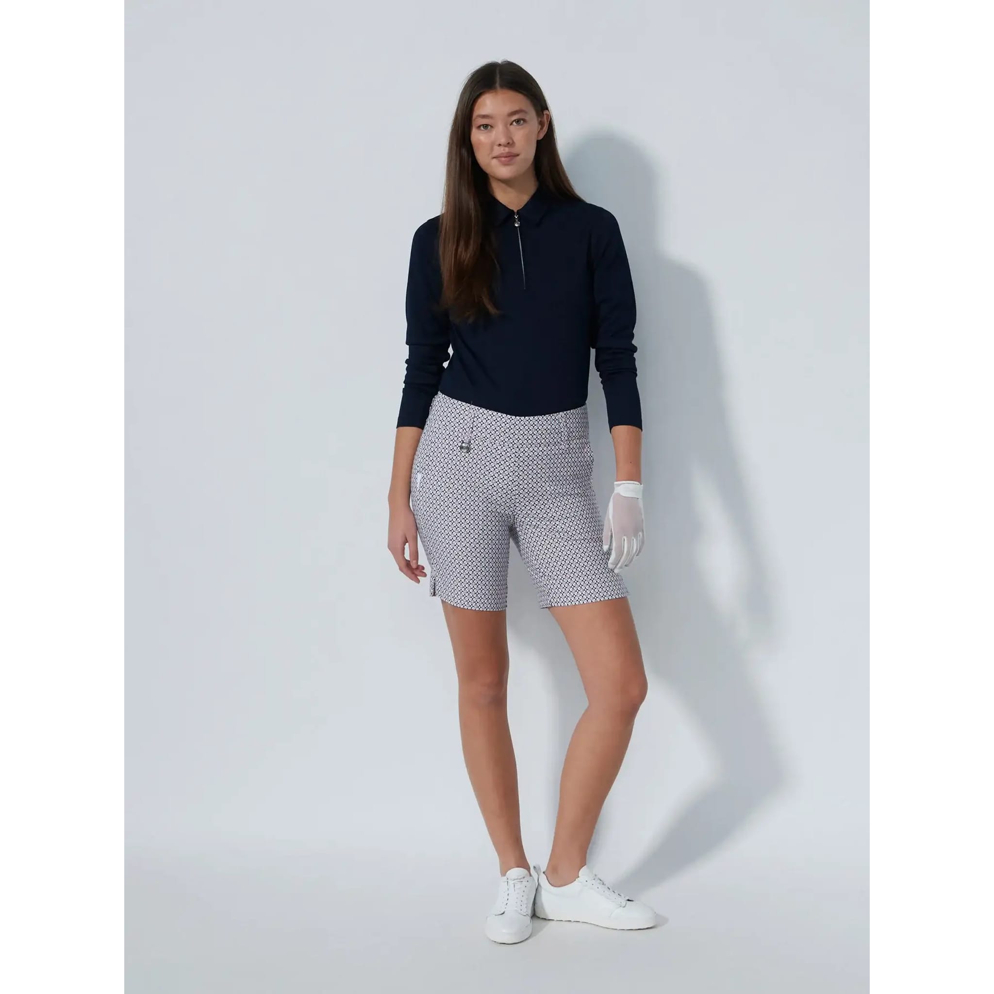 Daily Sports Magic Motif Shorts 44 Cm Damen