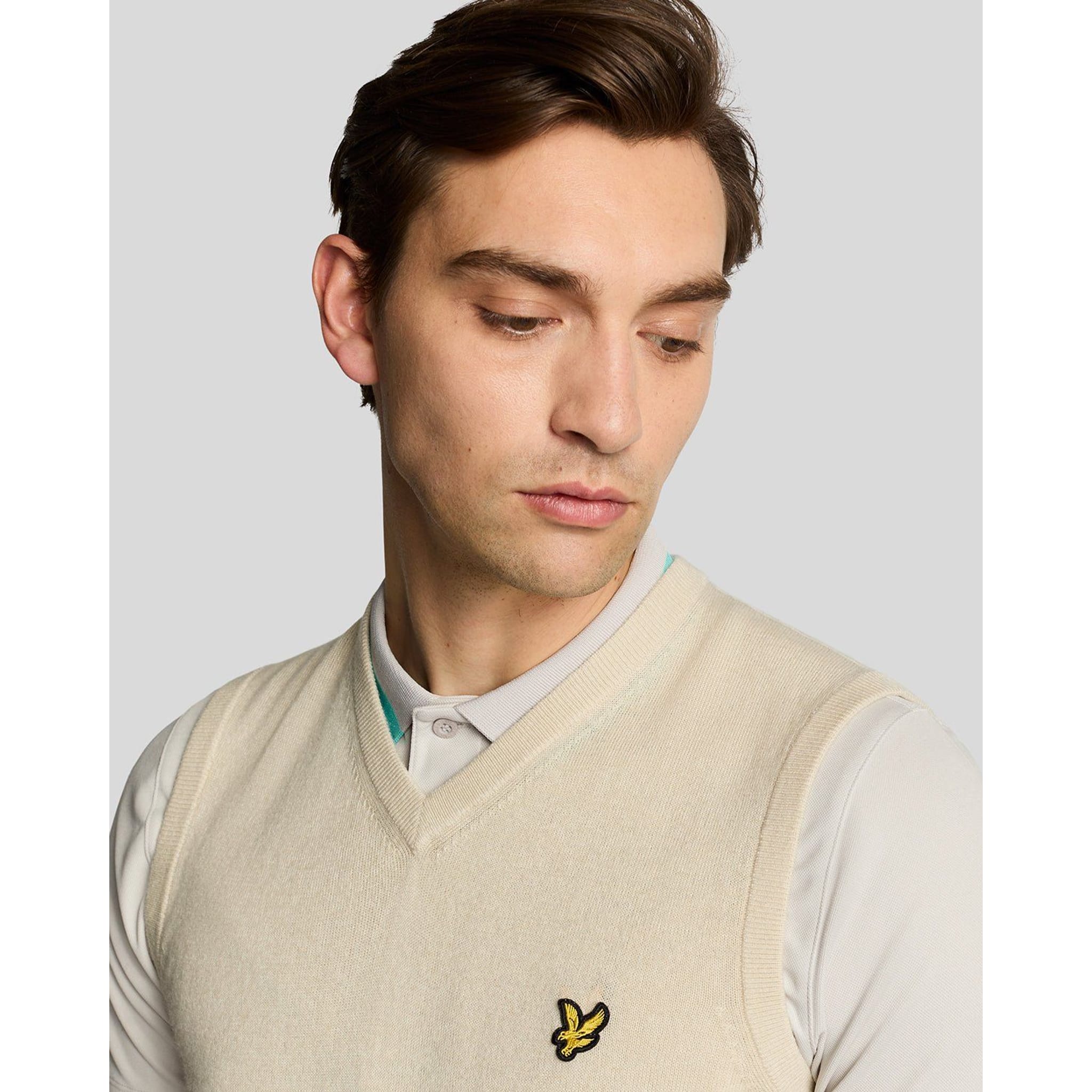 Lyle & Scott Merino Blend Knitted V-Neck Vest Herren